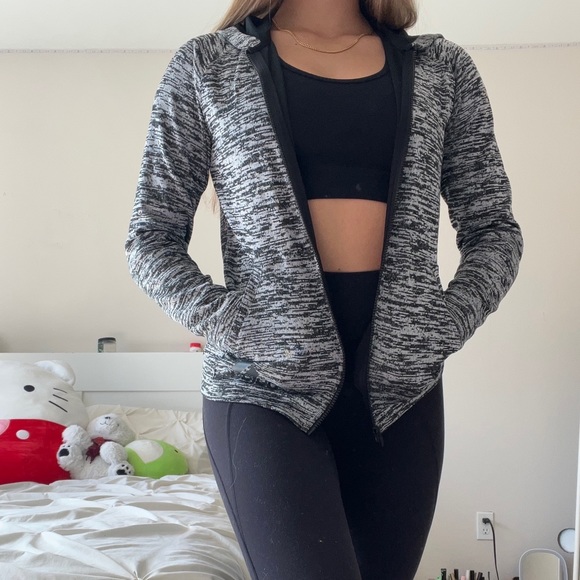 Adidas zip up jacket - Picture 2 of 3